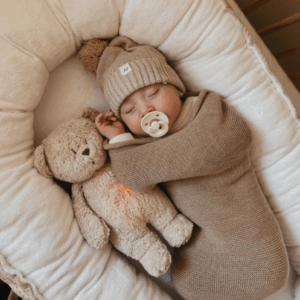 MOONIE 2.0 -  Organic humming bear with lamp