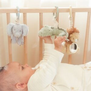 Activity Hangers - Safari Friends